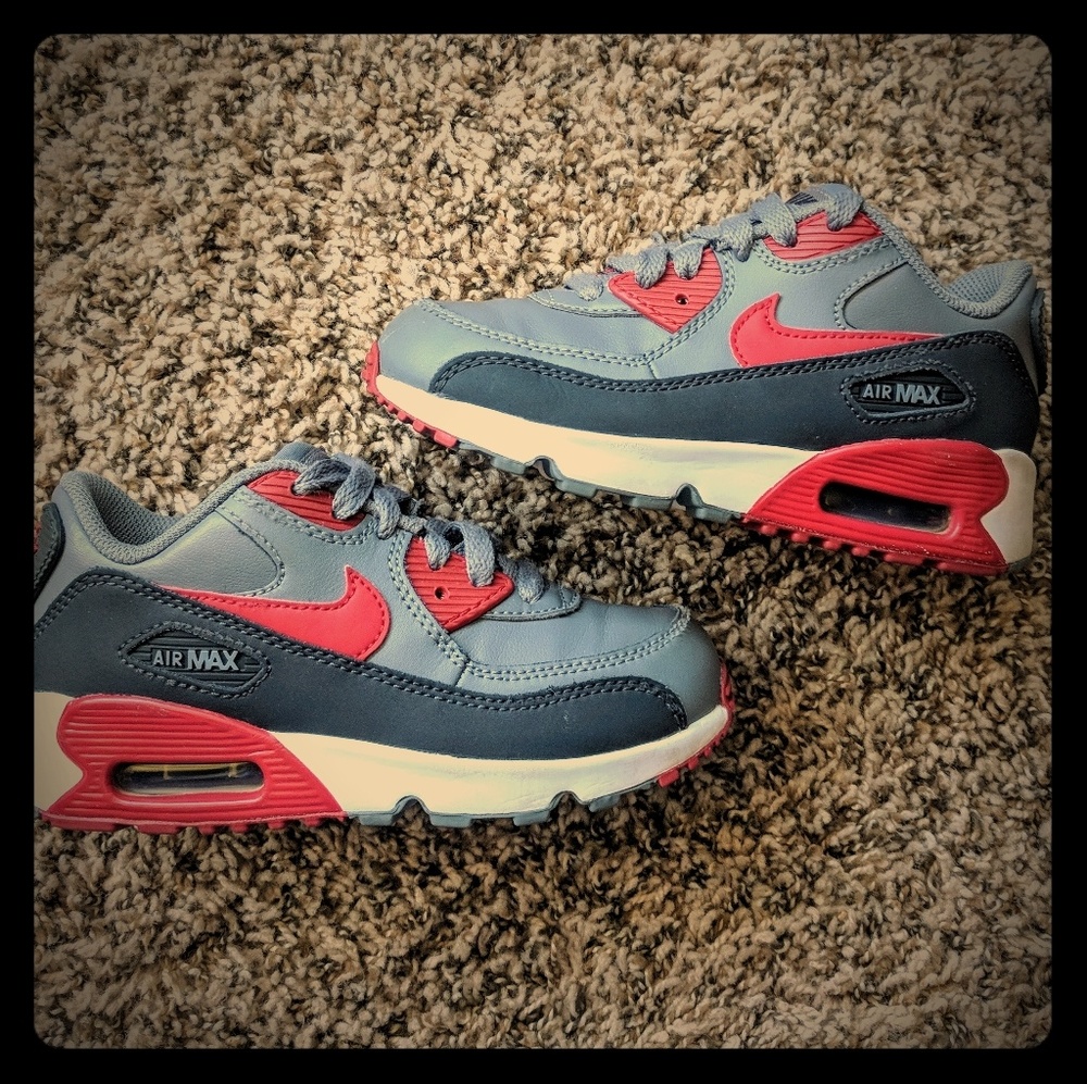Nike Air Max 90 for kids sz 11.5C